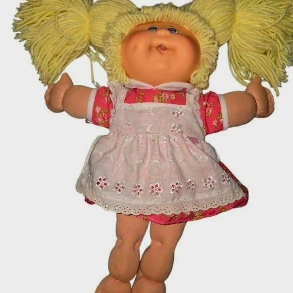 Cabbage Patch Kids Limited Edition 25th Anniversary Rare Twisted Mouth CPK 2009 - Picture 7 of 10